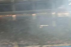 Adeptos usam pirotecnia em Toulouse