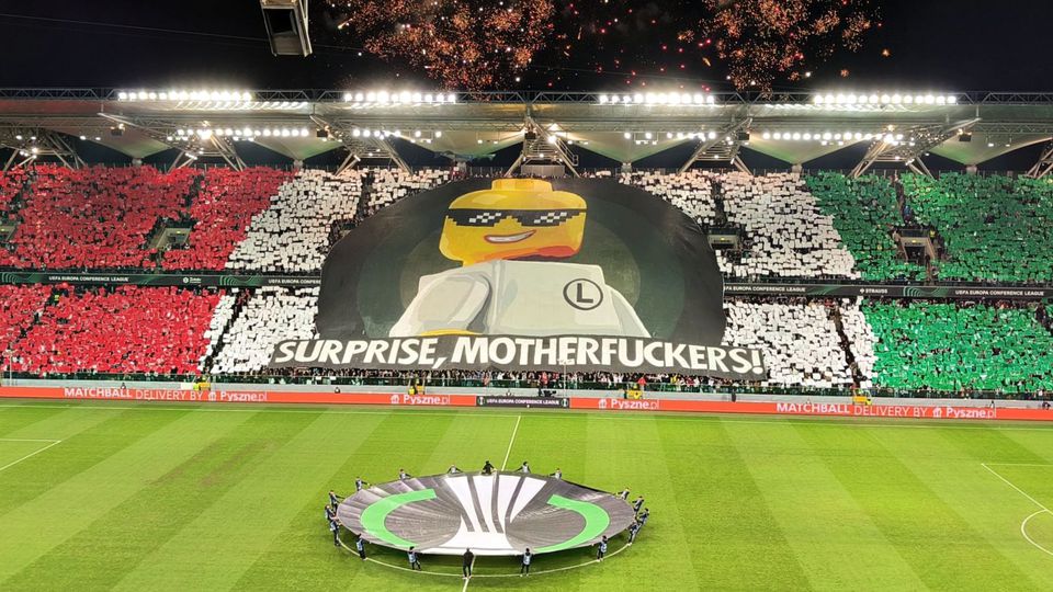 UEFA castigou ultras do Legia e a resposta foi... esclarecedora