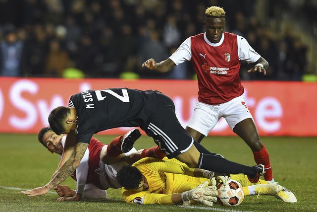 Um jogo longe, mas a reviravolta ali tão perto... (crónica do Qarabag-SC Braga)