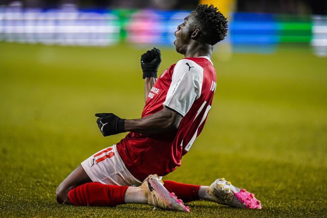 António Salvador quer «manter Banza» e fala de «traição» no caso de Roger