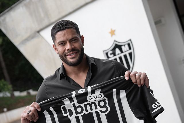 Hulk renova com o Atlético Mineiro