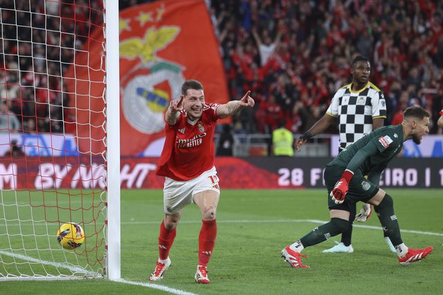 Há 10 anos que um italiano não marcava pelo Benfica: sabe quem foi o último?