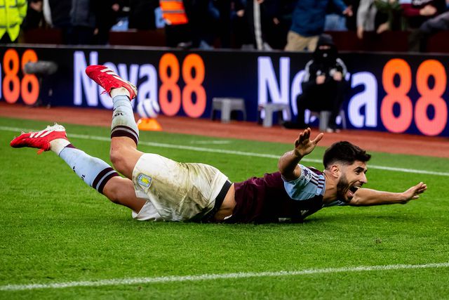 Asensio festeja golo frente ao Chelsea