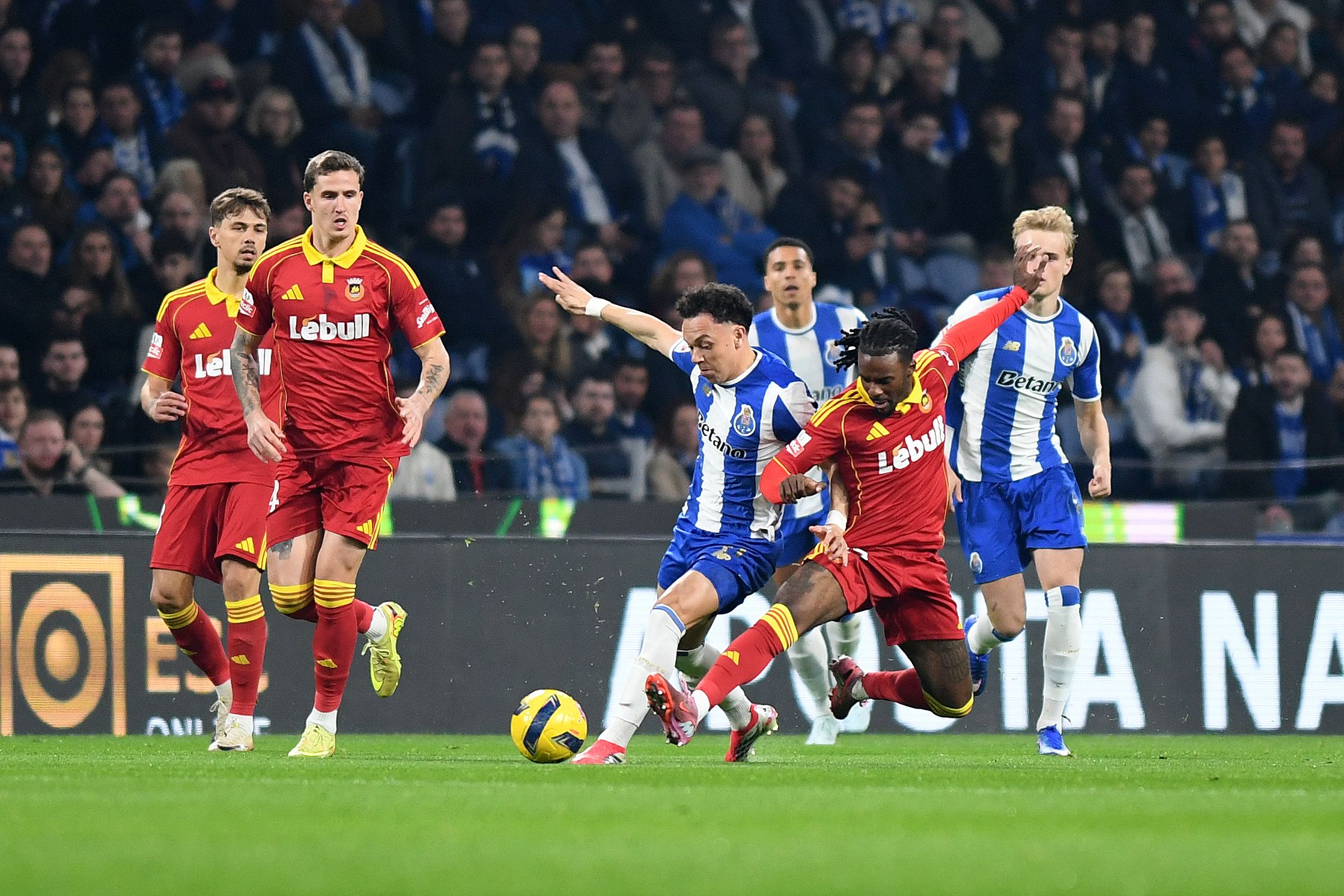 FC Porto-Rio Ave — Foto: Rogério Ferreira/Kapta+