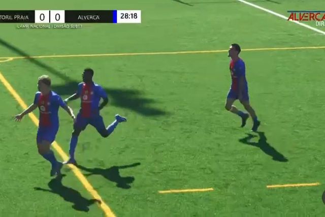 Que estrondo! Já viu o golo do outro Mundo deste juvenil do Alverca?