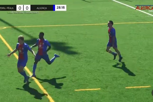 Que estrondo! Já viu o golo do outro Mundo deste juvenil do Alverca?