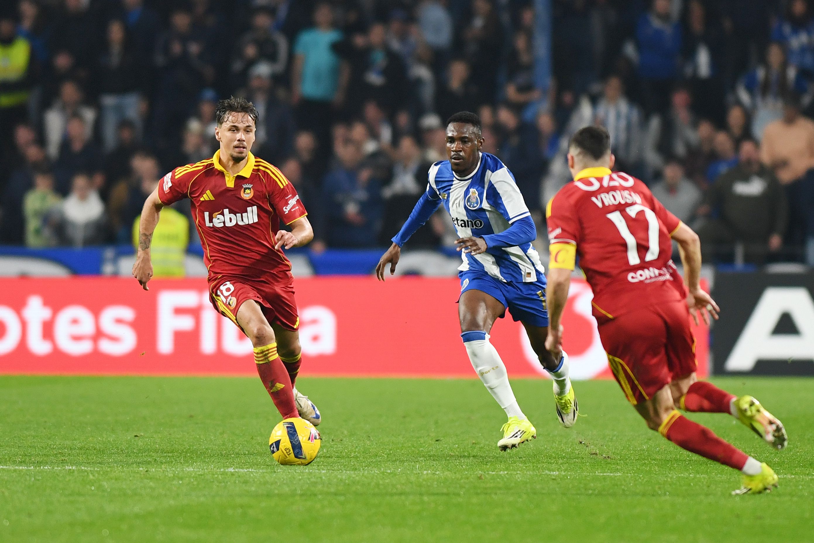 FC Porto-Rio Ave — Foto: Rogério Ferreira/Kapta+
