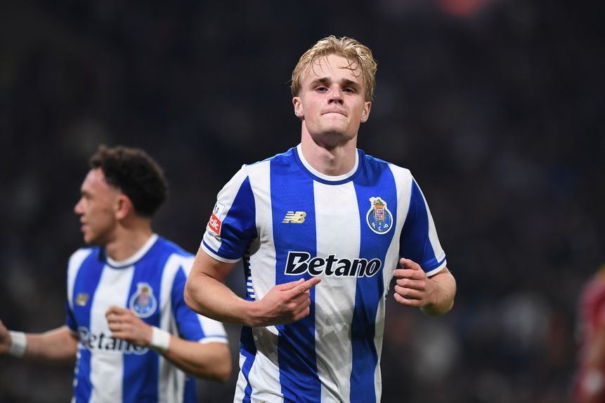 Froholdt, médio do FC Porto — Foto: Rogério Ferreira/Kapta+