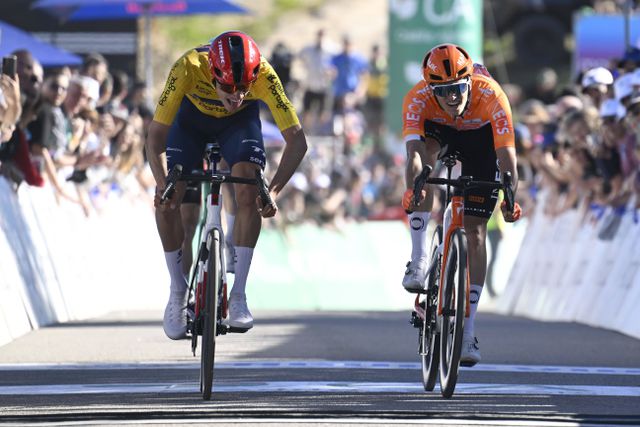 Juan Ayuso conquista o Malhão e vence Volta ao Algarve