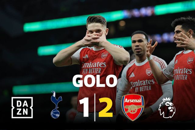 Deram-lhe espaço e Gyokeres não perdoou! Golaço e máscara no dérbi londrino