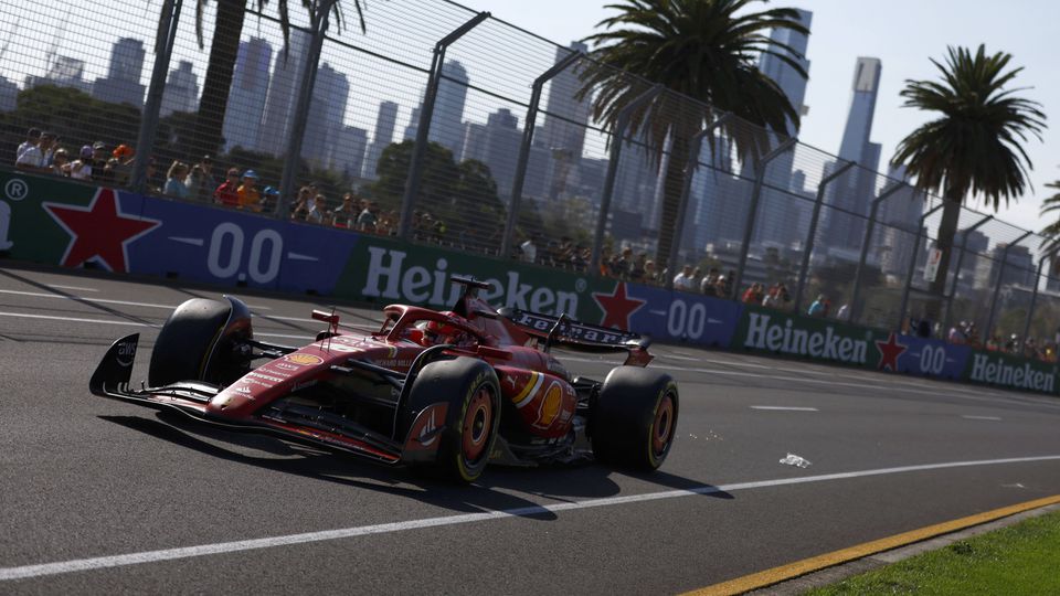 VÍDEO: Ferrari assusta Verstappen e Aston Martin impressiona nos treinos livres do GP da Austrália