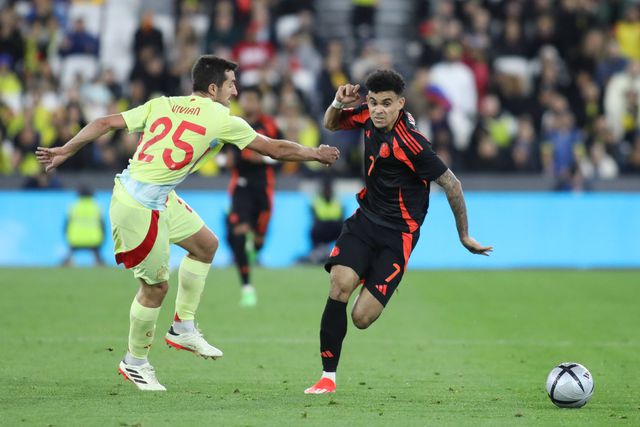 Vídeo: que trabalho de Luis Díaz e que finalização de Muñoz!