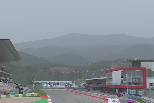 GP de Portugal: sessão de Moto3 cancelada devido às condições da pista