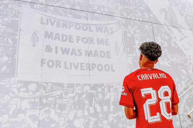 A relação com Darwin e as memórias do Benfica de Fábio Carvalho