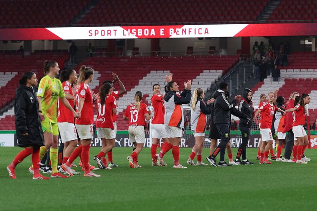 Taça de Portugal: Benfica vira dérbi eletrizante com o Sporting e ainda sonha com o 'triplete'