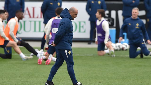 «Não podemos ter um selecionador que faz onzes com base nos jogadores da moda...»