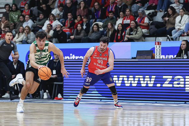 Sporting venceu a Oliveirense em Matosinhos (FPB)