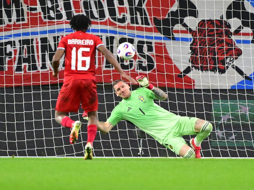 Leandro Barreiro esteve perto de marcar aos 85 minutos no particular entre Luxemburgo e Suécia