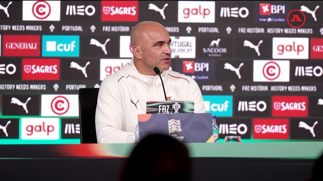 Roberto Martínez reage às críticas a Cristiano Ronaldo