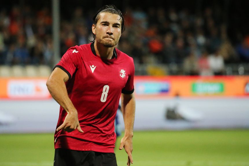 Otar Mamageishvili a festejar golo