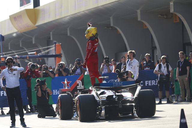 F1: Lewis Hamilton vence corrida sprint