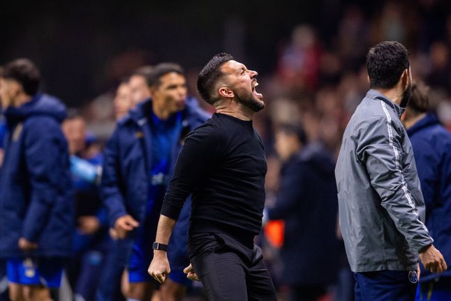 «O FC Porto está com mão e meia no campeonato»