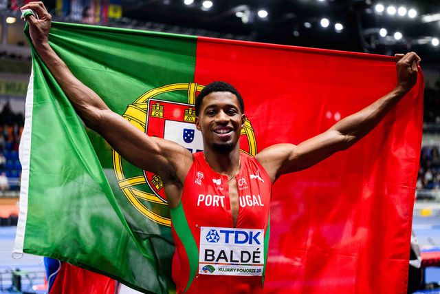 Gerson Baldé campeão mundial de salto em comprimento em pista curta