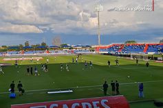 A entrada dos jogadores do Sporting na casa do Alverca