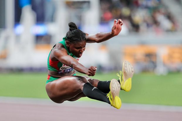 Agate de Sousa campeã do Mundo de salto em comprimento nos Mundiais de pista curta - Foto: IMAGO