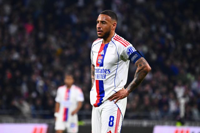 Capitão do Lyon acusa árbitro de ser arrogante: «Foi surreal...»