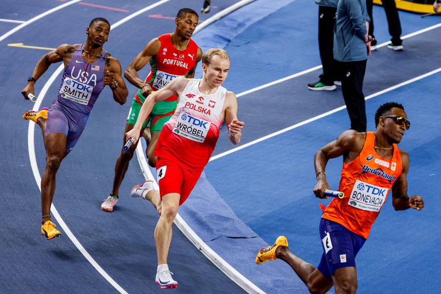 Ericsson Tavares na estafeta 4x400m