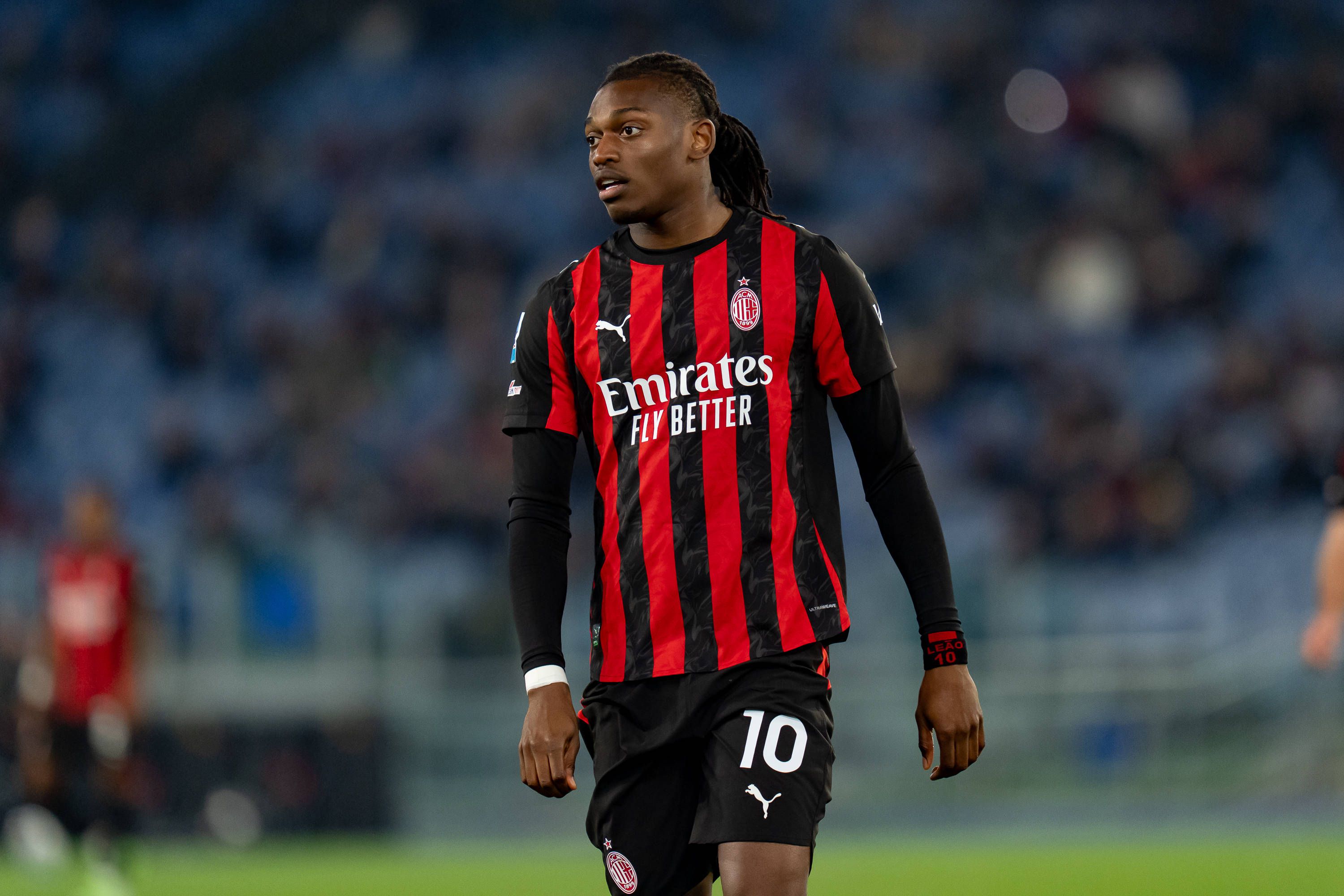 Rafael Leão não participou no Milan-Torino