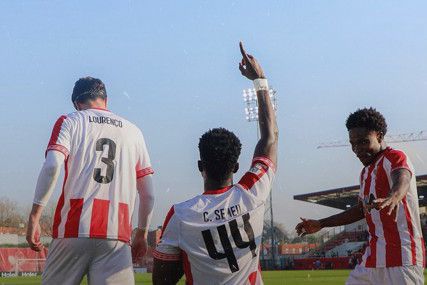 Commey foi o homem do jogo, com dois golos, na cambalhota do Leixões frente ao Paços de Ferreira (Foto Leixões)