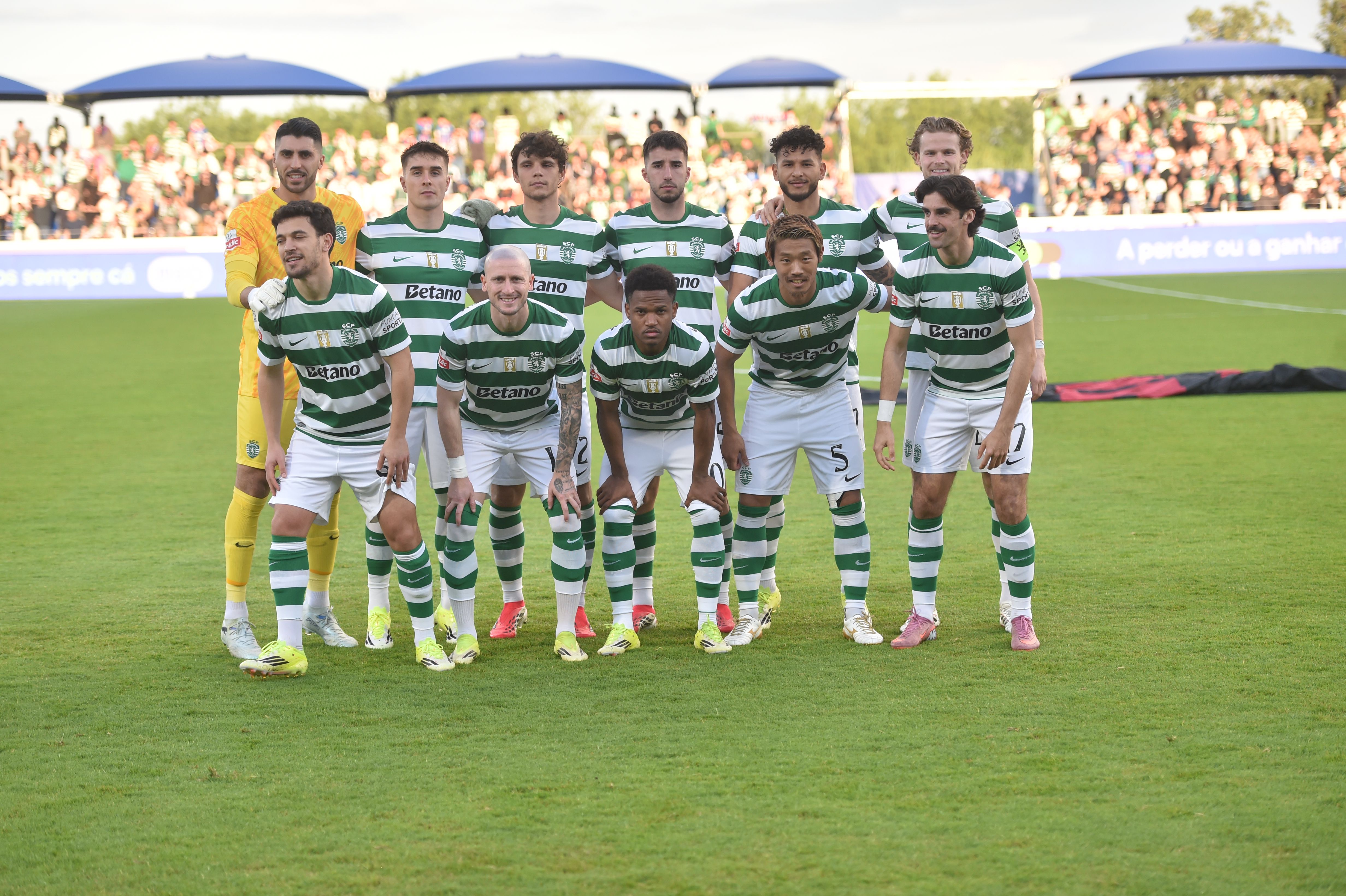 Onze do Sporting que arrancou jogo em Alverca - Foto: Miguel Nunes