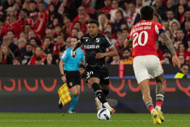 Vitória de Guimarães: sinais mistos para Saviolo