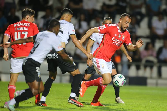 Destaques do Benfica: Cabral adora a bola, Di María adora o jogo