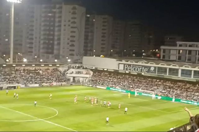 Adeptos pedem a Roger Schmidt que se demita