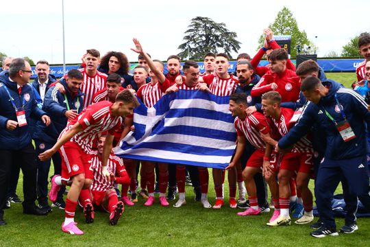 Olympiakos vence a Youth League
