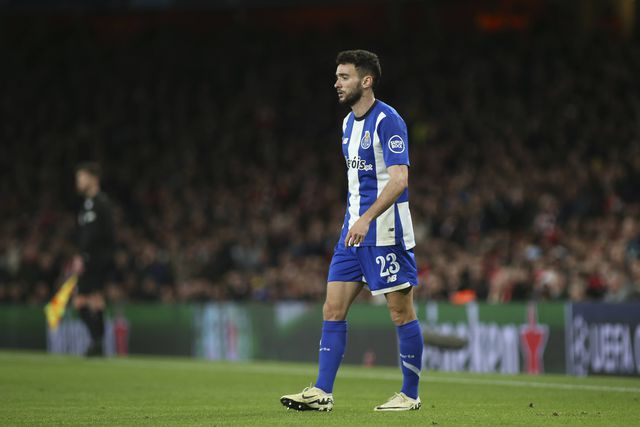 FC Porto: João Mário falha clássico com o Sporting