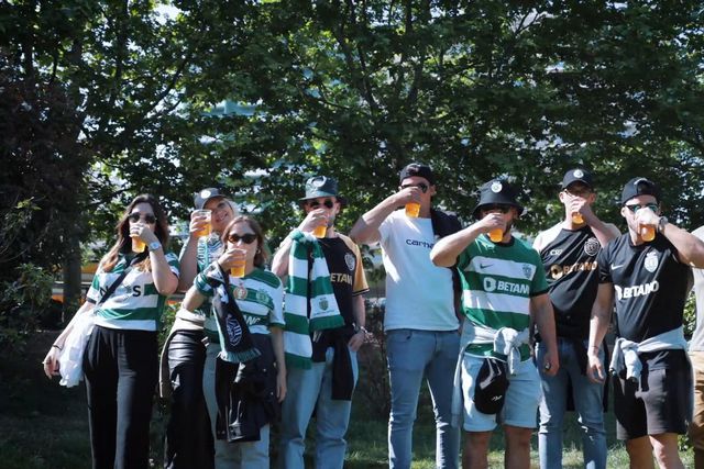 Multidão, união e Gyokeres: eis o último backstage do Sporting