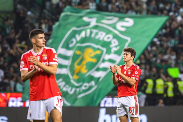 «Todos os clubes têm de vender jogadores, mas neste momento não faz sentido falar de A ou B»