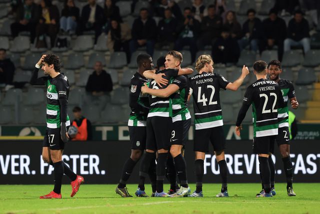 Sporting volta a bater Rio Ave e garante presença no Jamor