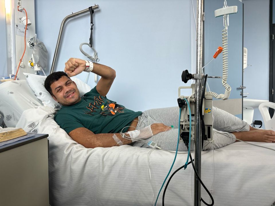 Superou leucemia e voltou com golo: «Cheguei a tomar 140 comprimidos em 14 dias»