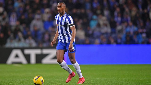 Tiago Djaló de saída do FC Porto