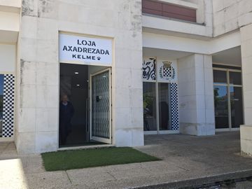 Ainda sem luz no Bessa, Boavista vende bilhetes para o Sporting na loja