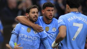Bernardo Silva e Matheus Nunes dão vitória importante ao Man. City