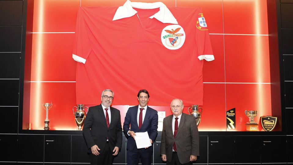 Benfica já fez a escritura dos novos estatutos