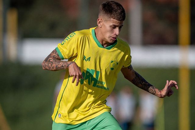 Axel Montaña, de 19 anos, também desperta interesse de clubes da América Latina