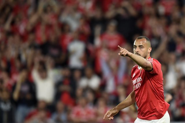 Arthur Cabral festeja golo marcado ao Tirsense, na primeira mão das meias-finais da Taça de Portugal