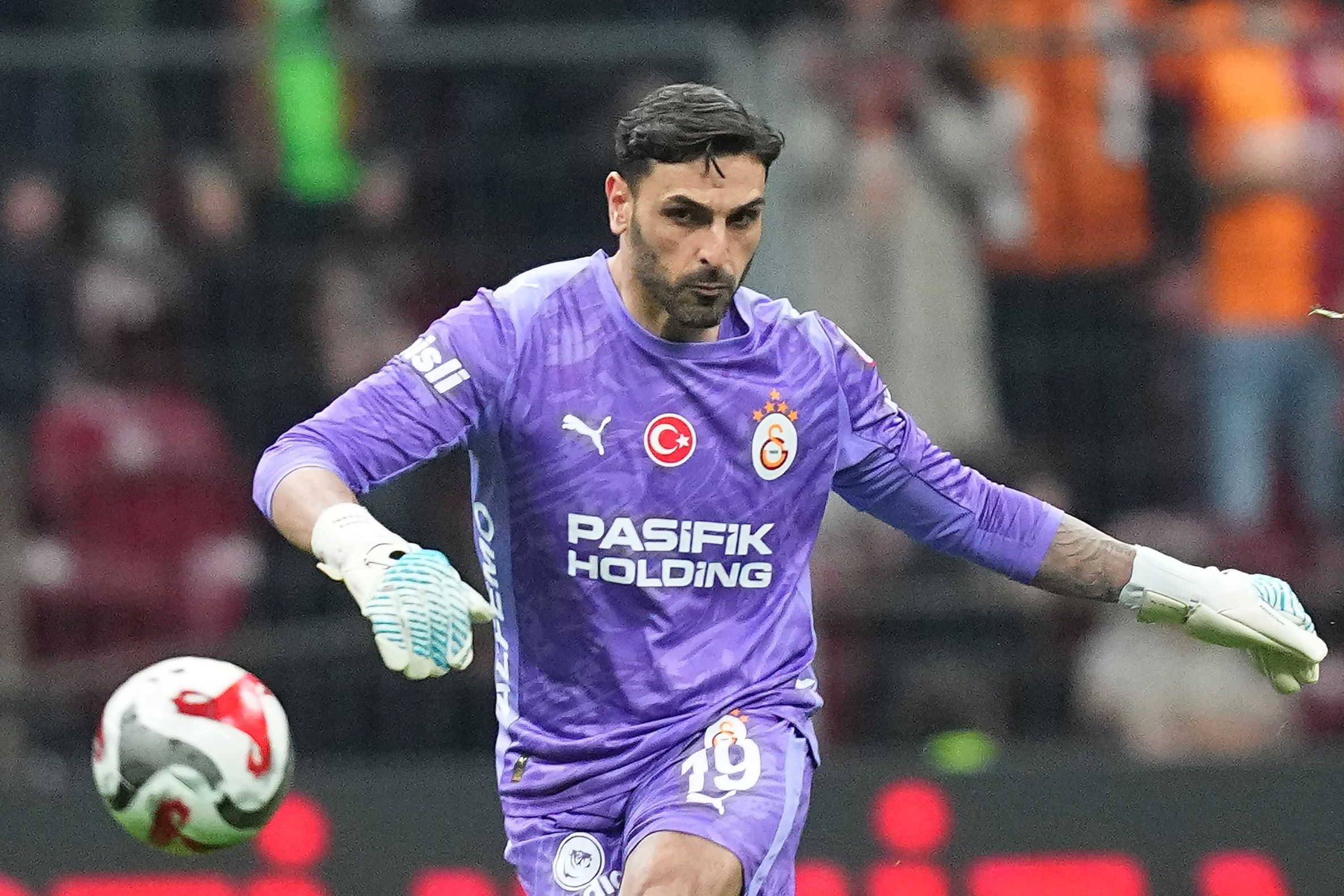 Gunay Guvenç, guarda-redes (foto: Galatasaray)